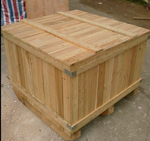 出口木(mù)箱包裝(zhuāng)